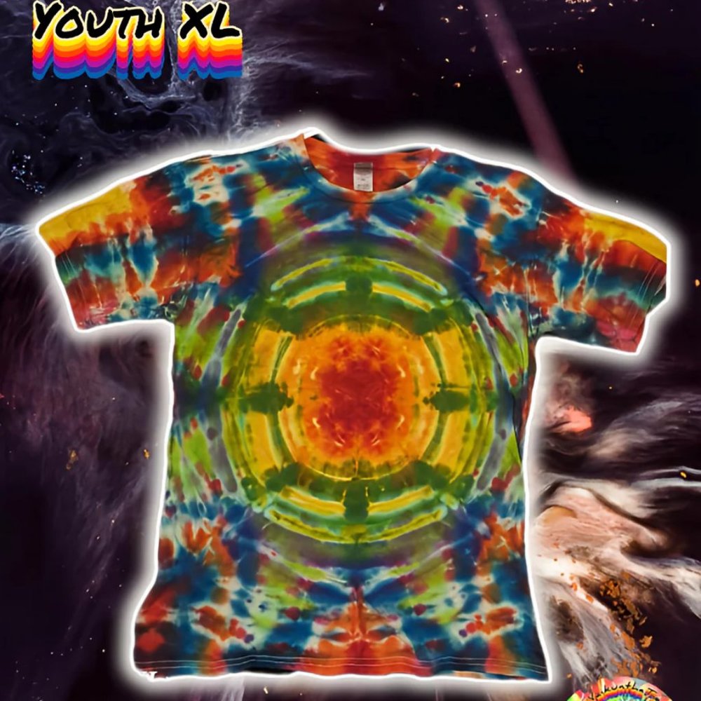 [Hand Dyed] Tie Dye Youth Shirt